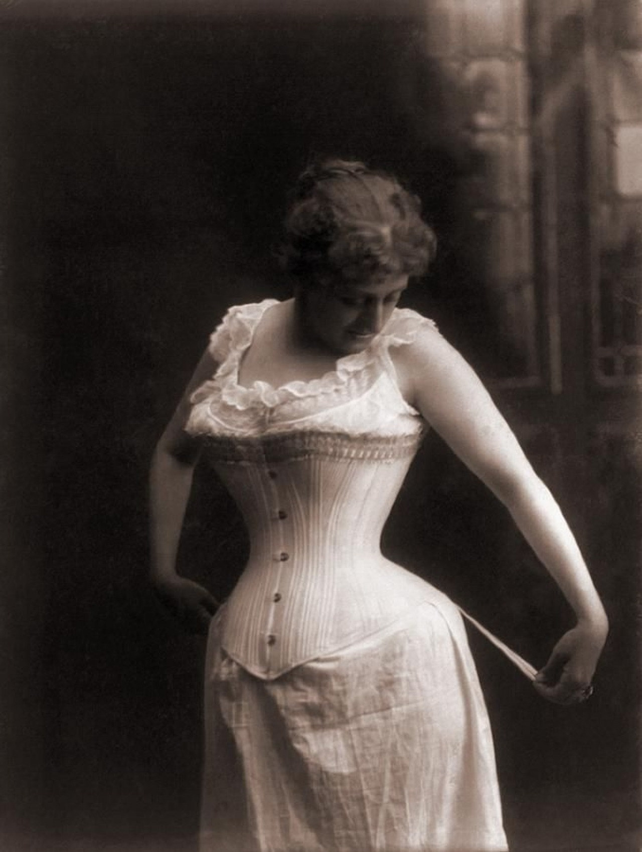 Corsets: 1890-1910-slideshow  Fashion and Decor: A Cultural History