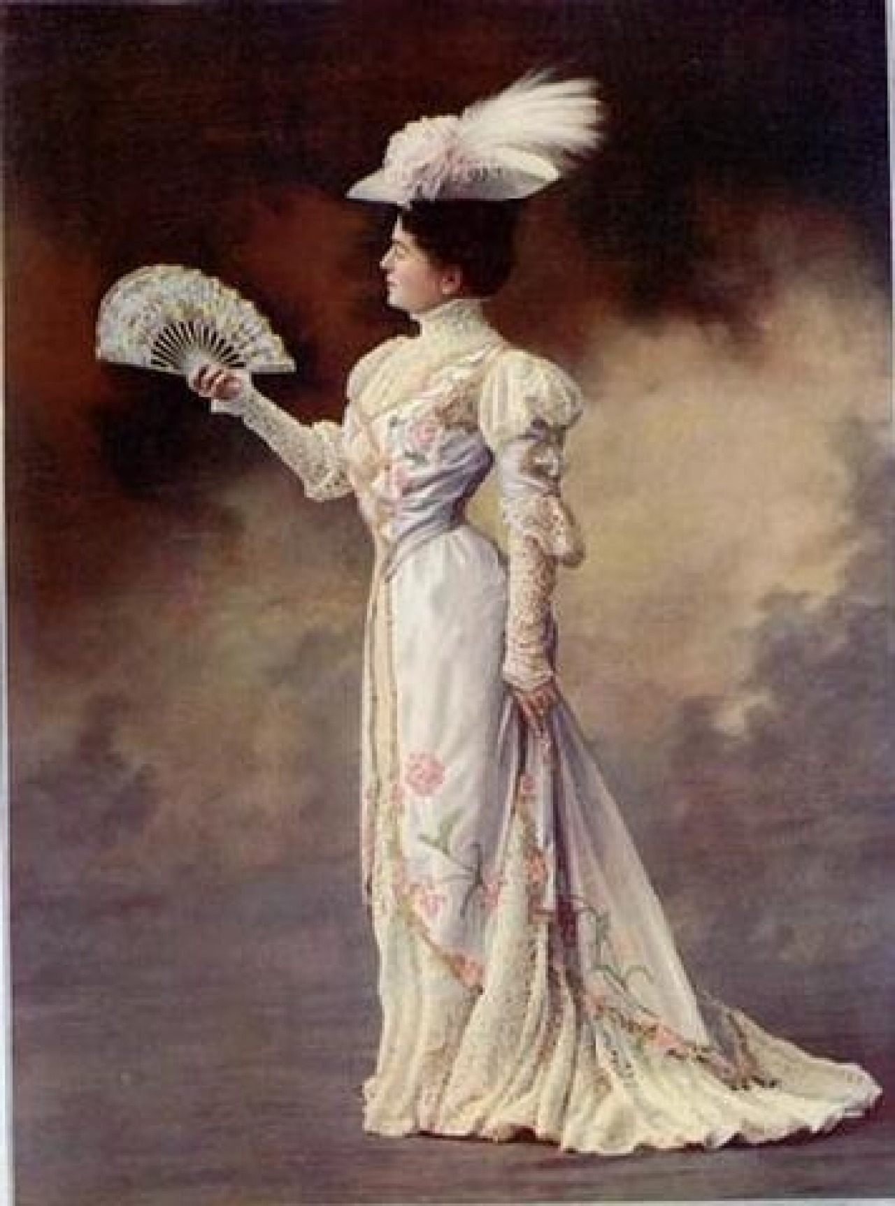 Dresses: 1904 Nouveau embroidery  Fashion and Decor: A Cultural History